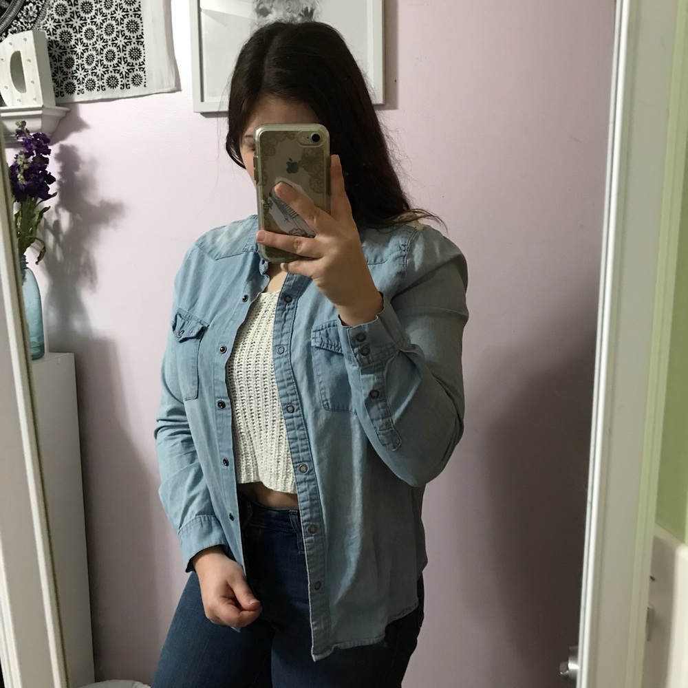 Forever 21 buttoned blouse